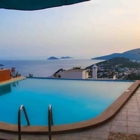 Villa Deniz Manzarali Ozel Havuzlu *