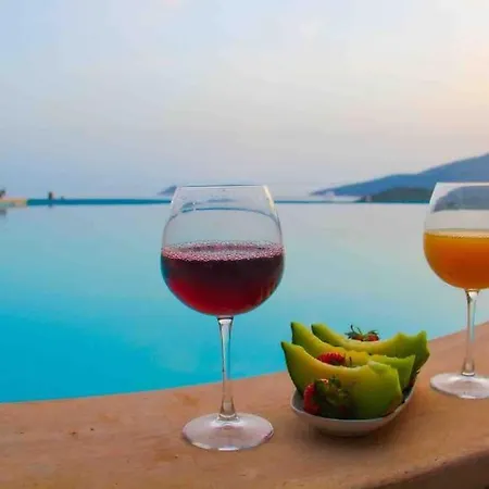 Villa Deniz Manzarali Ozel Havuzlu *