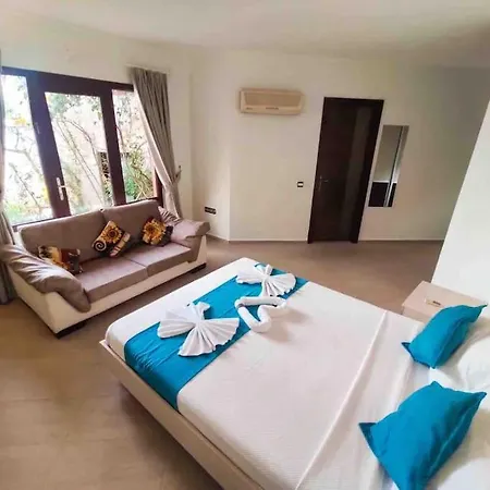 Villa Deniz Manzarali Ozel Havuzlu *