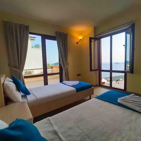 Villa Deniz Manzarali Ozel Havuzlu *
